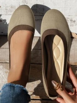 Casual Color-block Comfy Insole Flat Shallow Shoes 36 Casual Color-block Comfy Insole Flat Shallow Shoes -Zolucky Sales Store 132de76f91364955a1bb9d35e7ae8296 1700795043298