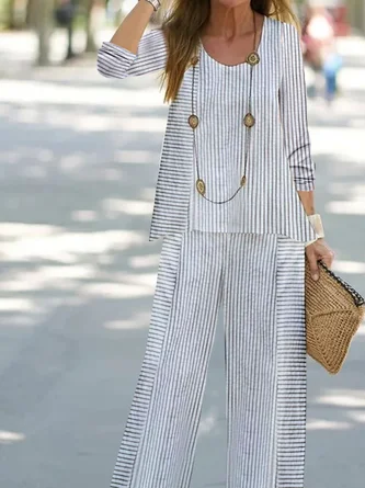 Striped Printed Loose Crew Neck Casual Two-Piece Set 2 Striped Printed Loose Crew Neck Casual Two-Piece Set - Image 2