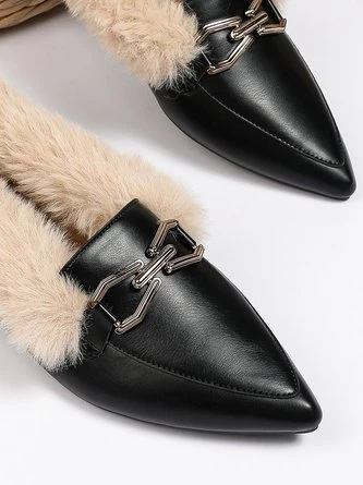 Women Metal Decor Commuting Furry Synthetic Leather Loafers 7 Women Metal Decor Commuting Furry Synthetic Leather Loafers - Image 7