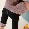 Casual Fluff/Granular Fleece Fabric Plain Leggings