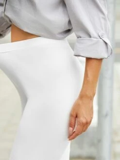 Casual Cropped Patchwork Lace Design Capris Fit Legging WIth Elastic Band -Zolucky Sales Store 41172c703197429d388b5e0fddc21966