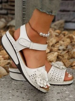 Retro Casual Three-dimensional Flower Hollow Breathable Wedge Sandals -Zolucky Sales Store 4122c43845a0dd0a18534e4f79610dcf
