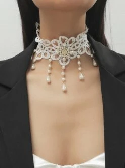 Elegant Floral Imitation Pearl Fringe Lace Choker Necklace Jewelry