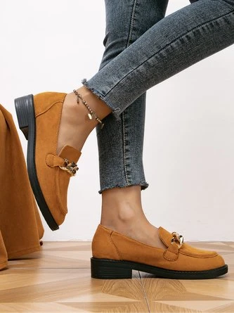 Women Chain Decor Block Heel Faux Suede Loafers 4 Women Chain Decor Block Heel Faux Suede Loafers - Image 4