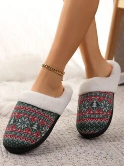 Christmas Ethnic Pattern Fluffy Toe-covered Slippers -Zolucky Sales Store 4b320f9a30db5dc88cd8794de89f8949
