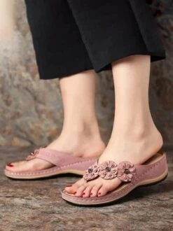 Vintage Floral Casual Wedge Flip-Flops -Zolucky Sales Store 4b4c98ef070b2af4b45b48f1fb99bc4d