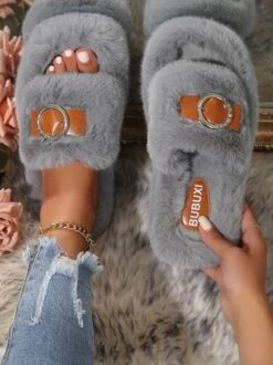 Casual Color Block Buckle Comfy Fluffy Slippers -Zolucky Sales Store 4fd85f45528b3fffd5a50ebfee8aea13