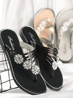 Women's Diamond Flat Thong Sandals