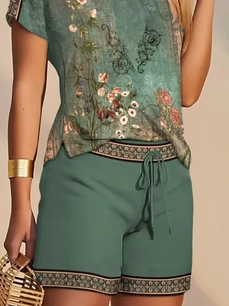 Loose V Neck Floral Casual Two-Piece Set 3 Loose V Neck Floral Casual Two-Piece Set - Image 3