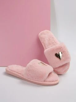 Casual Metallic Heart-shaped Fluffy Slippers -Zolucky Sales Store 70726461daaa1b7274771c022029af4e