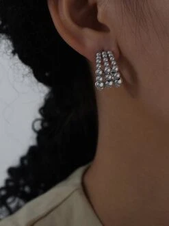 Women Minimalist Gradient Ball Bead C-shaped Earrings -Zolucky Sales Store 79e240fd583deaa290ef56113ec81713