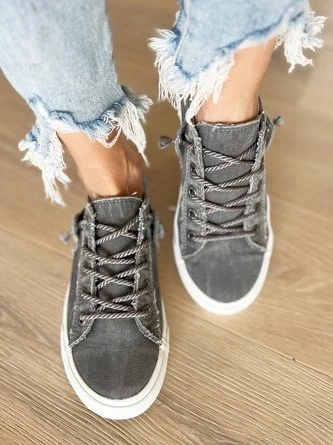 Women Vintage Lace-Up Canvas Shoes 2 Women Vintage Lace-Up Canvas Shoes - Image 2