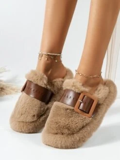 Color Block Buckle Warmth Fluffy Toe-covered Slippers -Zolucky Sales Store 7f80429a32c3687a725a8717084204bd