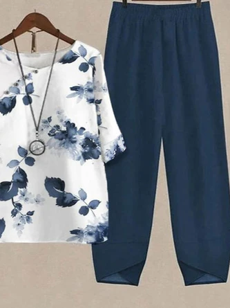 Plus Size Casual Crew Neck Two-Piece Set 3 Plus Size Casual Crew Neck Two-Piece Set - Image 3