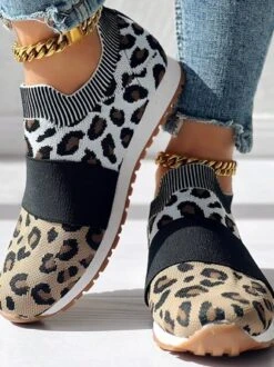 Sports All Season Flyknit Sneakers -Zolucky Sales Store 8cbf04c49449de90bb6c154f4f680e67