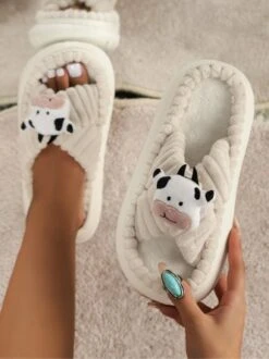 Casual Cartoon Cow Warmth Cross Strap Slippers