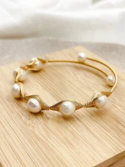 Elegant Freshwater Pearl 14k Gold Filled Wire Wound Adjustable Bracelet -Zolucky Sales Store a86b6b12e725d87d0a784dc7f73a558a