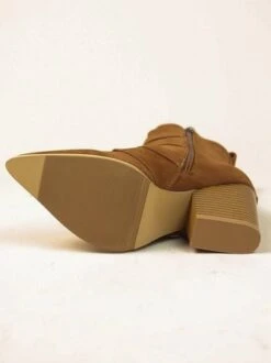 Vintage Multi Buckle Chunky Heel Boots -Zolucky Sales Store adbb6a9746ae4fcebfae10a425a0f609 1699326796312