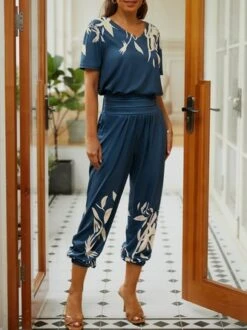 V Neck Casual Floral Pattern Two-Piece Set -Zolucky Sales Store b89c151beccf94f11319b4108d781d22