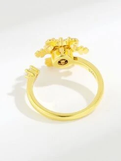 Christmas Rotatable Snowflake Rhinestone Adjustable Ring -Zolucky Sales Store bf4e32cc699e27123a853de89841d897