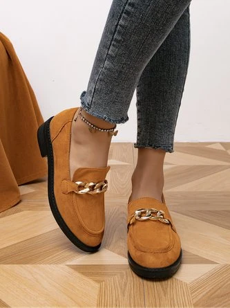 Women Chain Decor Block Heel Faux Suede Loafers 3 Women Chain Decor Block Heel Faux Suede Loafers - Image 3
