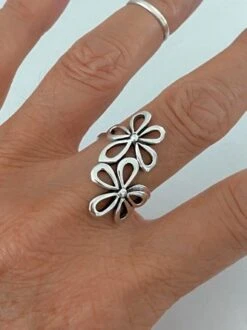 Boho Vintage Floral Cutout Open Ring Beach Vacation Ethnic Jewelry -Zolucky Sales Store cd8922cb8f15d0263d58f83a9aee61c3