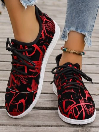 Abstract Lines Casual Slip On Sneakers 7 Abstract Lines Casual Slip On Sneakers - Image 7