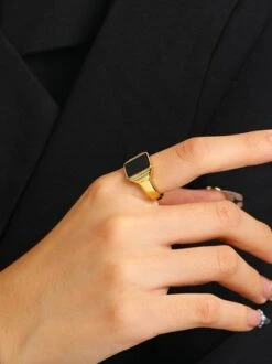 Women Minimalist Black Square Ring