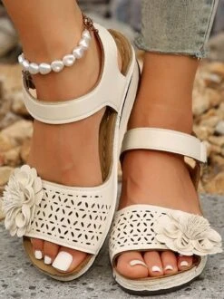 Retro Casual Three-dimensional Flower Hollow Breathable Wedge Sandals -Zolucky Sales Store e1bffa97111fd88344049992014ec832