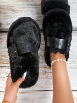 Color Block Buckle Warmth Fluffy Toe-covered Slippers -Zolucky Sales Store e1e41d4474660abc744e1b94cead2740