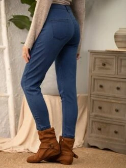 Vintage Jeans -Zolucky Sales Store e35d39fda139faef9fd4d2ffa184a59f