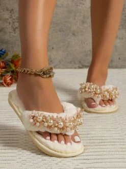 Elegant Applique Imitation Pearls Fluffy Flip-Flops Slippers 35 Elegant Applique Imitation Pearls Fluffy Flip-Flops Slippers -Zolucky Sales Store e5a394751895b8adc06f6e20ec163974