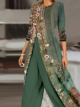 Plus Size Floral Casual Loose Crew Neck Two-Piece Set 2 Plus Size Floral Casual Loose Crew Neck Two-Piece Set - Image 2