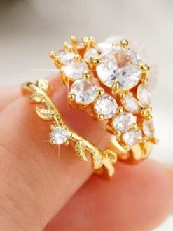 2pcs Rhinestone Decor Leaf Crown Shaped Matching Rings Set -Zolucky Sales Store e9c6b38c586472534a401e68186c0a83