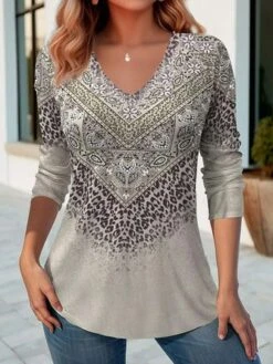 Plus Size Loose Jersey V Neck Casual T-Shirt