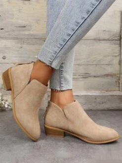 British Style Pointed Toe Casual Back Zip Low Heel Chunky Heel Booties -Zolucky Sales Store f91966be163ee9afaf952a6062522cb9