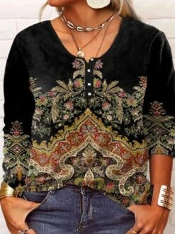Plus Size Crew Neck Ethnic T-Shirt