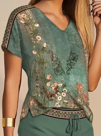 Loose V Neck Floral Casual Two-Piece Set 2 Loose V Neck Floral Casual Two-Piece Set - Image 2